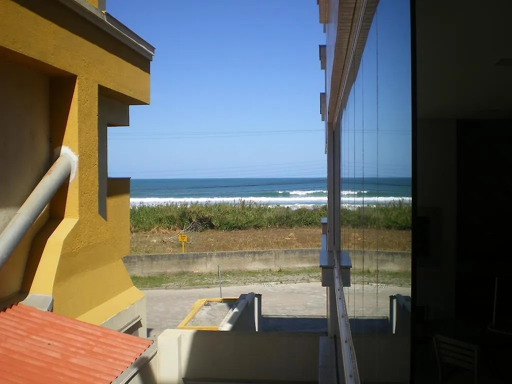 Residencial Quebec Apartment Bombinhas 0*,  Brazil