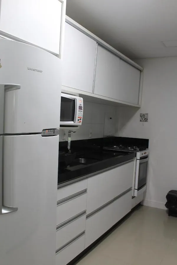 Residencial Quebec Apartment Bombinhas