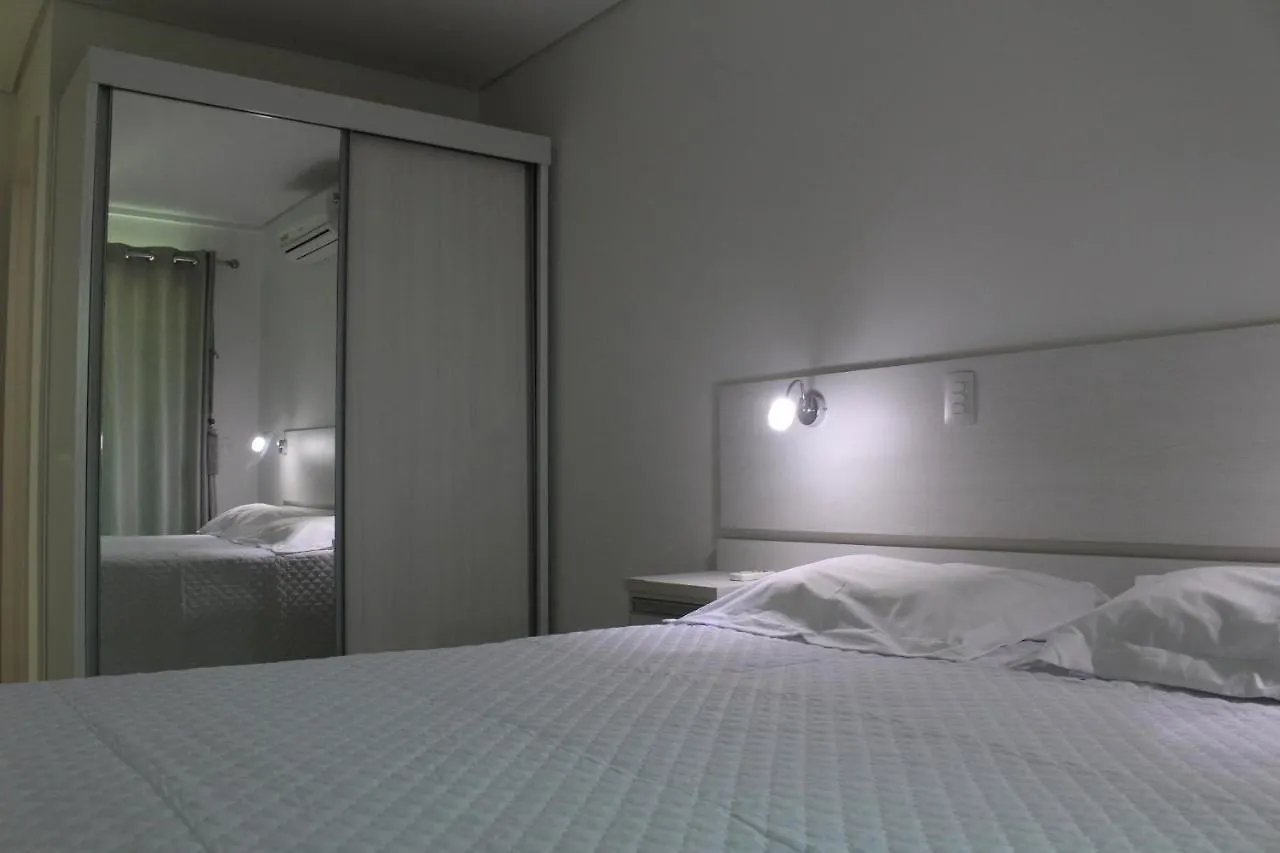 Residencial Quebec Apartment Bombinhas