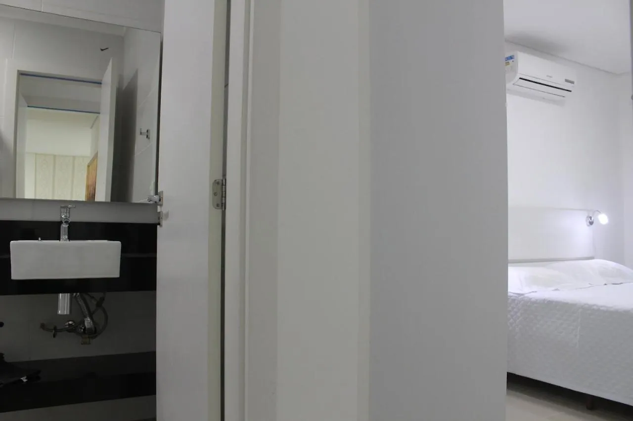 Residencial Quebec Apartment Bombinhas