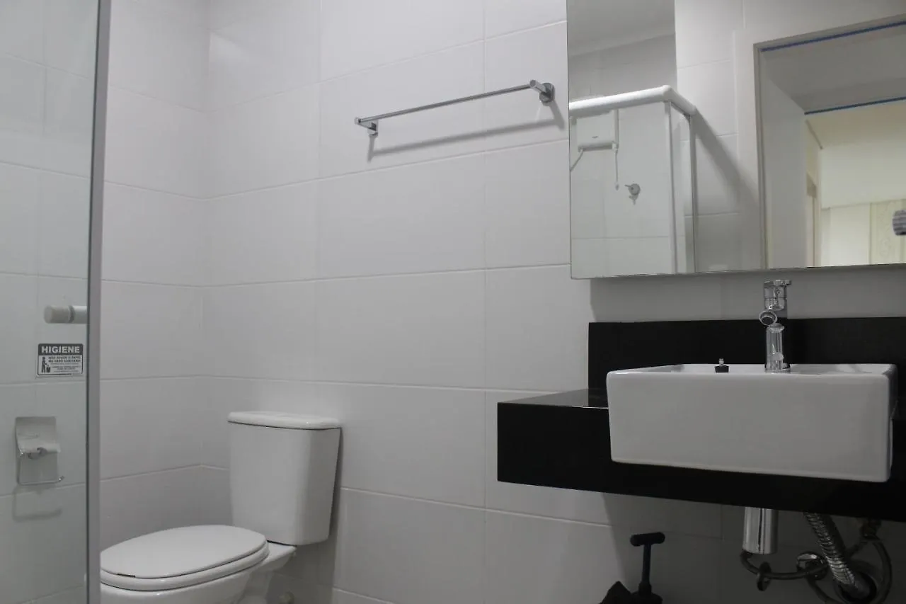 Residencial Quebec Apartment Bombinhas 0*,