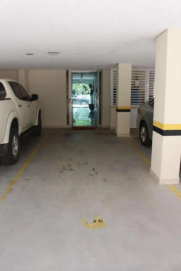 Residencial Quebec Apartment Bombinhas